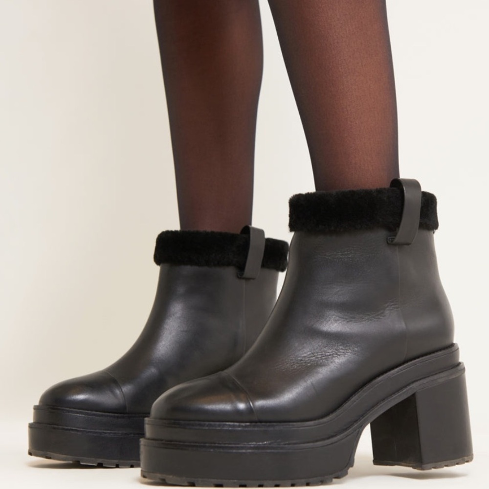 🌹CULT GAIA🌹 Black Raine Genuine Sherling Cuff Boot Size: 41.5